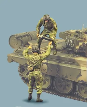 1/35 Die Cast Resin Gambar Model Kit Perakitan Modern Rusia Awak Tank Dicat Gratis Pengiriman