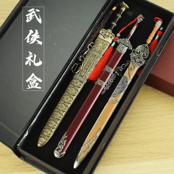 3 buah Pedang Pembuka Huruf 22CM dengan Kotak Hadiah Pedang Kaisar Koleksi Pria Mainan Senjata Pedang Anak Laki-laki Model Senjata Dekorasi Meja