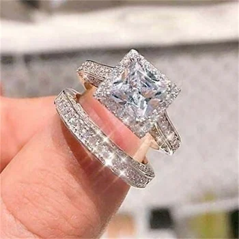 Cincin Persegi Warna Perak Mewah yang Halus untuk Wanita Perhiasan Pertunangan Pernikahan Batu Putih Bertatahkan Logam Trendi