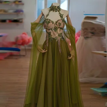 Gaun Tulle Hijau Halter Gaun Wanita Manik-manik Kristal A-line Gaun Mewah Applique untuk Pesta 2023 Gaun Wanita Peri