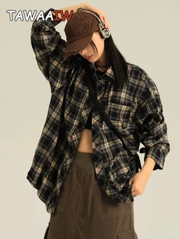 Tawaaiw Streetwear Musim Semi Vintage Kemeja Kotak-kotak Wanita Lengan Panjang Kebesaran Berkancing Kerah Lipat Atasan Blus Gaya Korea