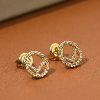 Eropa Amerika Berlapis Kuningan Emas 18K 5A Kristal Bulat Anting-Anting Kecil Klasik Tren Perhiasan Perancang Busana Wanita